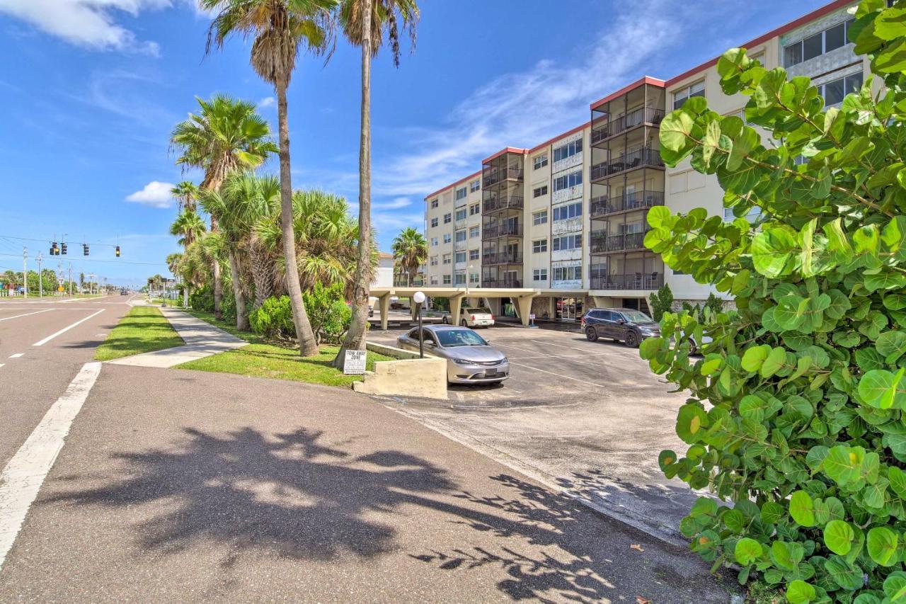 Pet-Friendly Satellite Beach Condo With Balcony! Екстериор снимка